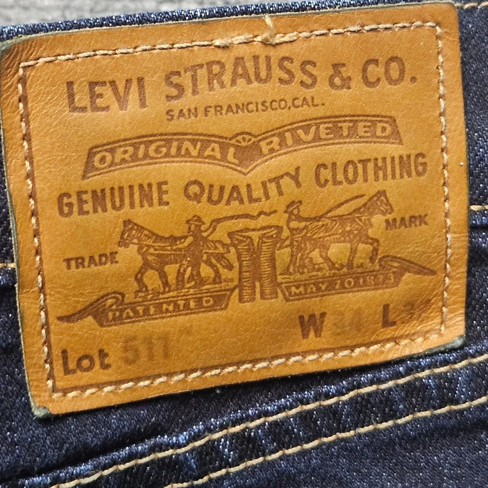 Levis premium retain dry